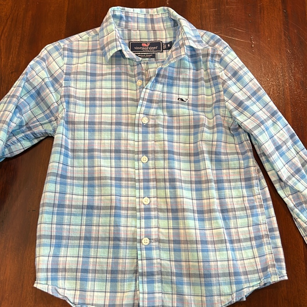Vineyard Vine boys button down